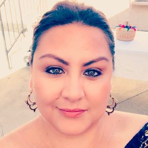 Meet your Posher, Xochitl